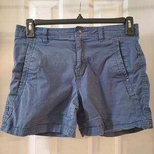 Blue Eddie Bauer shorts (US 8)